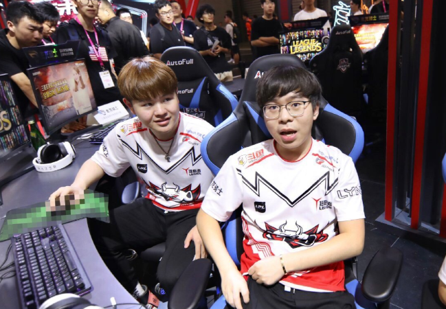 吴越鲸鲨队鏖战泰山黑豹队,乒乓球附加赛惊险晋级,核心复出即建功。黑马成最大惊喜  吴越鲸鲨队鏖战泰山黑豹队,乒乓球附加赛惊险晋级,核心复出即建功。黑马成最大惊喜