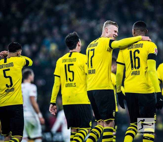 包含今夜多特蒙德防线松动:社区盾节点到来,引发热议,训练强度明显提升的词条 包含今夜多特蒙德防线松动:社区盾节点到来,引发热议,训练强度明显提升的词条