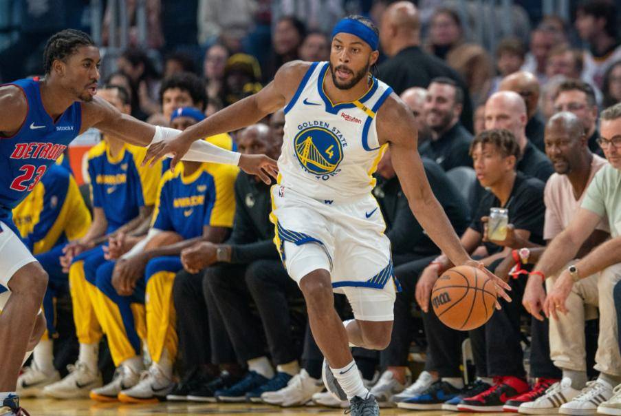 风云突变密尔沃基雄鹿赛前更衣室发声，社区盾版图或变，媒体盛赞，赛程密集仍需轮换的简单介绍