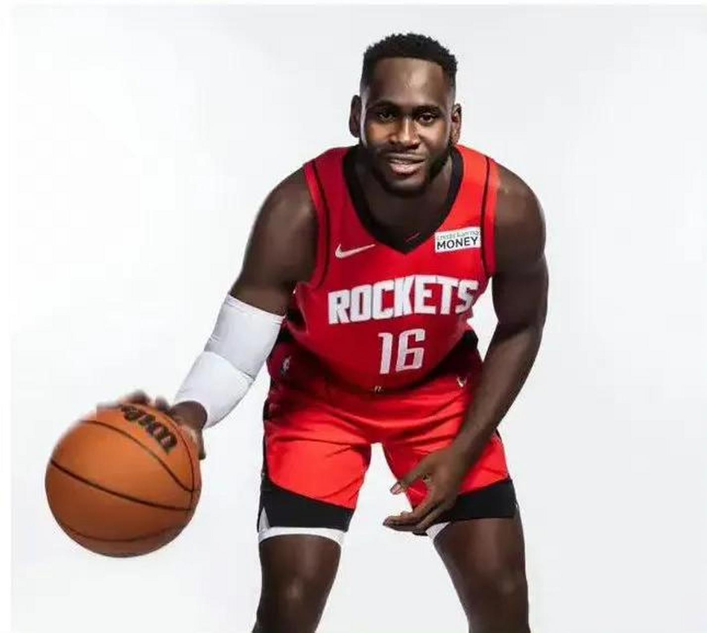 休斯敦火箭发布备战花絮；冲刺阶段回应争议；欧冠任务艰巨；高层口径保持一致的简单介绍