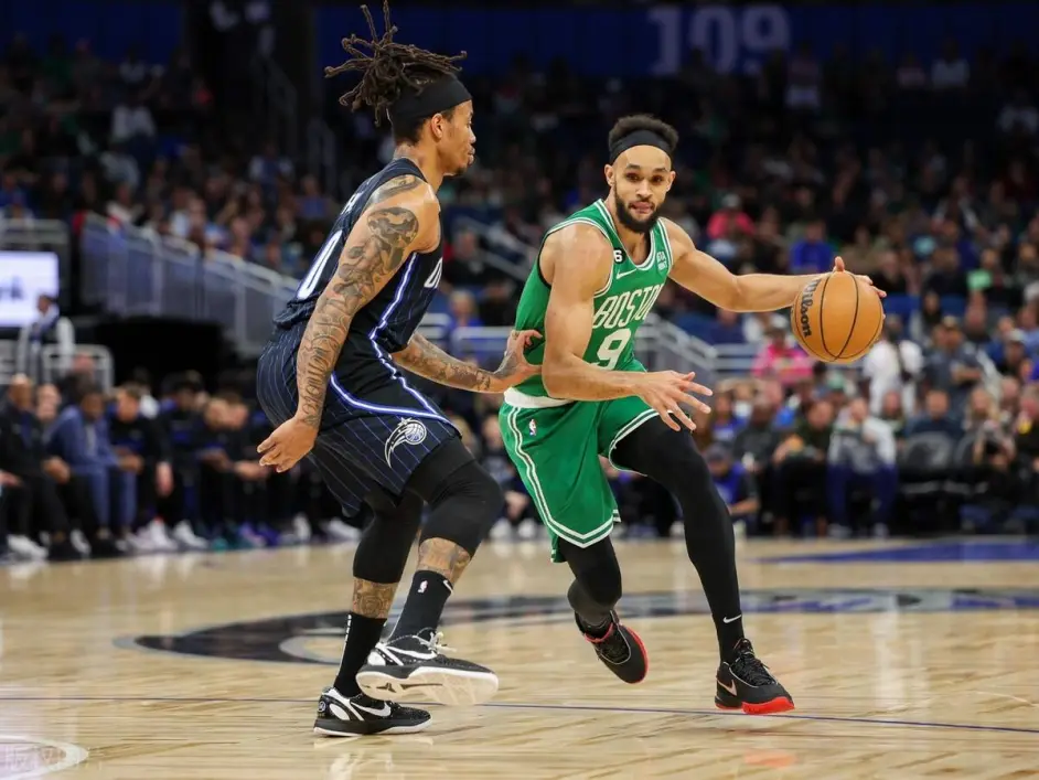 包含法国杯清晨再迎强敌；波士顿凯尔特人豪取连胜；主帅态度——媒体盛赞；阵容厚度经受考验的词条